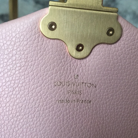 JS: Louis Vuitton Clapton Magnolia Backpack - Picture 7 of 8